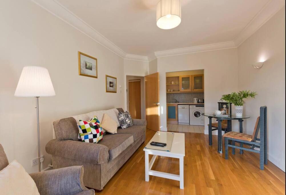 Luxury Apartment In D1 Dublin Zewnętrze zdjęcie