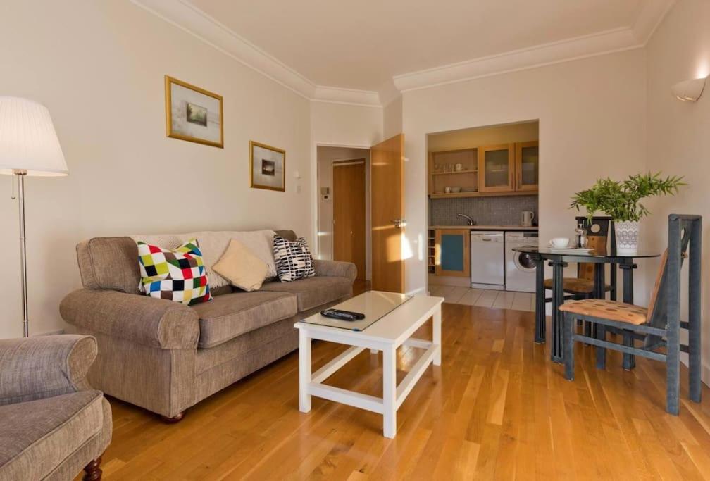 Luxury Apartment In D1 Dublin Zewnętrze zdjęcie